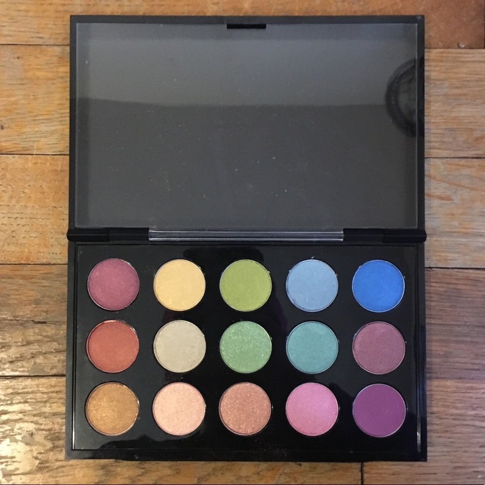 Mac glitter rainbow 15 Eyeshadow set